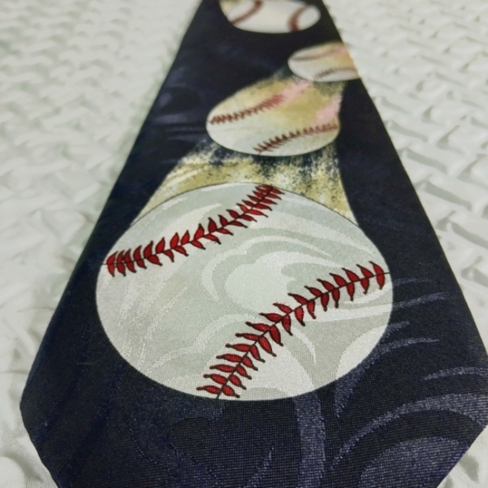 Steven Harris men's Baseball in motion tie 4" wide x 56"long